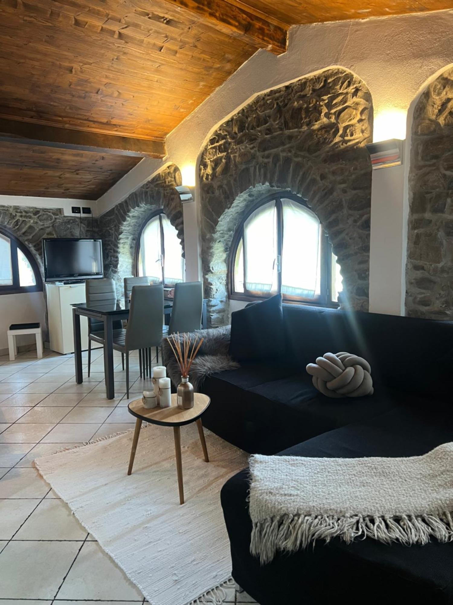 Casa Ale Lägenhet Dolceacqua Exteriör bild