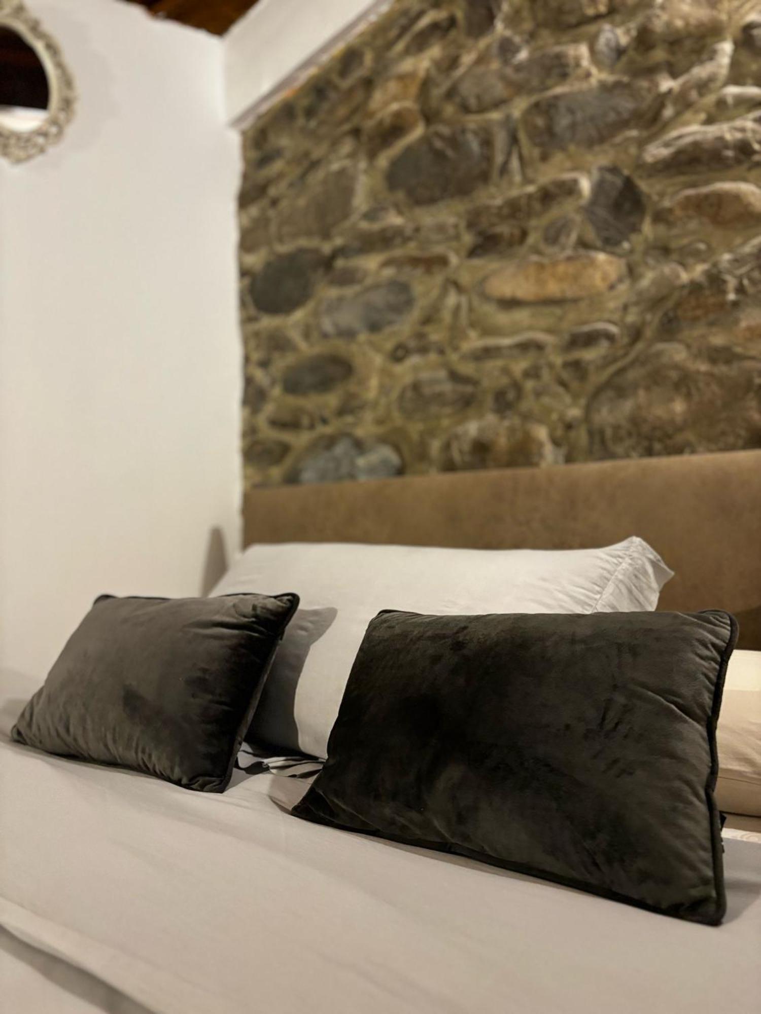 Casa Ale Lägenhet Dolceacqua Exteriör bild