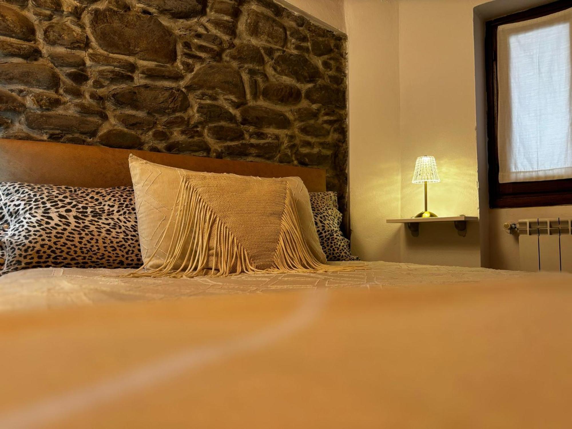 Casa Ale Lägenhet Dolceacqua Exteriör bild